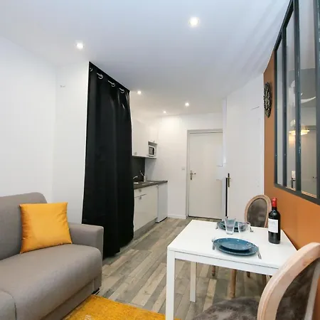 Apartment Le Rhinoceros, T1 Hypercentre Chic Et Cosy, Wifi Par Sovalfi *